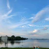 Yishun Dam Sunset Spot (Free & peaceful)