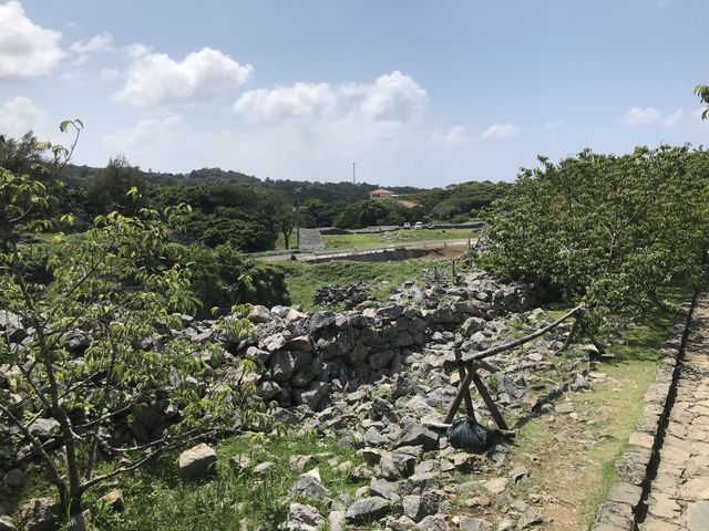 沖繩自由行（史跡 今歸仁城）海岸線可看到戰機飛過