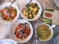 ตู้กับข้าว –อาหารใต้รสจัดในบรรยากาศเมืองเก่าภูเก็ต