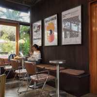 Calm and Coff Cafe – พระราม 9 