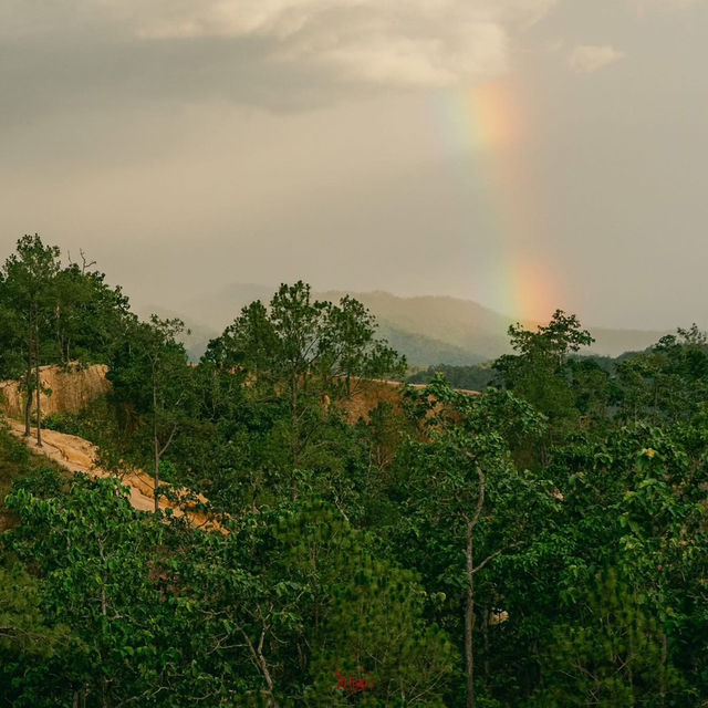 Pai Canyon เที่ยวแม่ฮ่องสอนชมธรรมชาติหน้าฝน