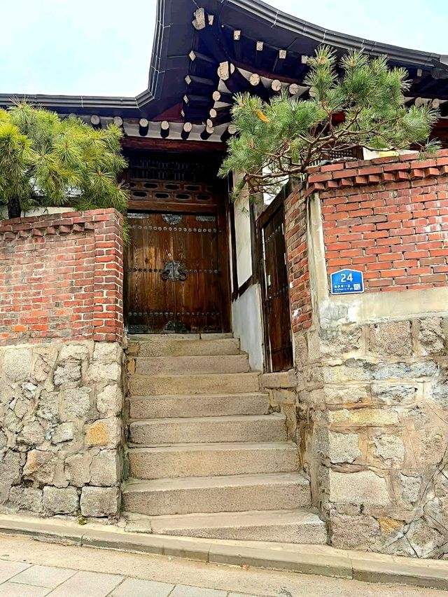 Wandering Through Bukchon Hanok Village