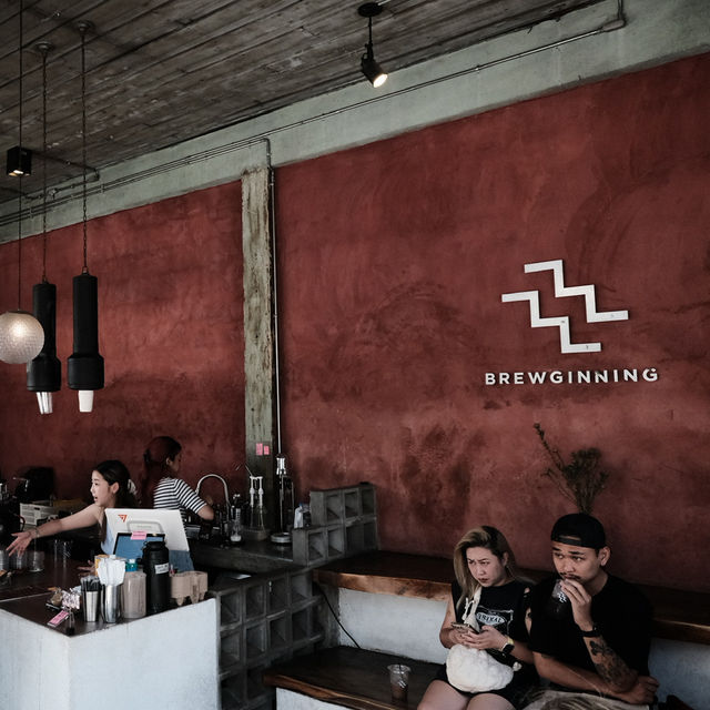 🍵 Brewginning คาเฟ่มินิมอลชิลล์เมืองเก่าเชียงใหม่