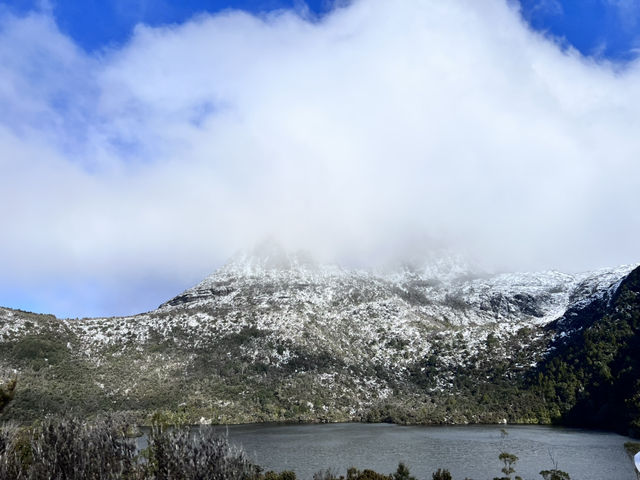 Cradle Mountain: Winter’s Embrace
