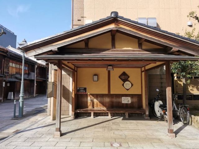 金澤 | 西茶屋街，保有江戶時代風情的街屋