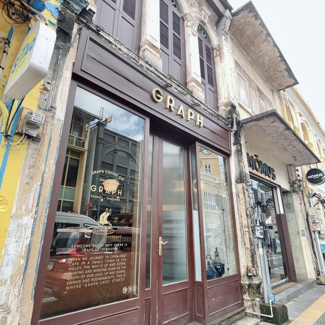歴史と色彩が織りなすプーケット旧市街の魅力探訪🇹🇭 歴史と色彩が織りなすプーケット旧市街の魅力探訪🇹🇭