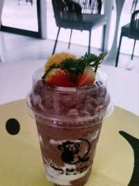 🌿☕ รีวิว คาเฟ่สีขาว “ชิง กะ ลิง” 🐒