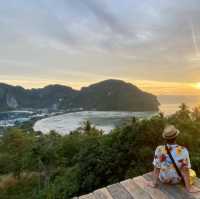เกาะพีพี…สวรรค์กลางทะเลกระบี่ 🏝️
