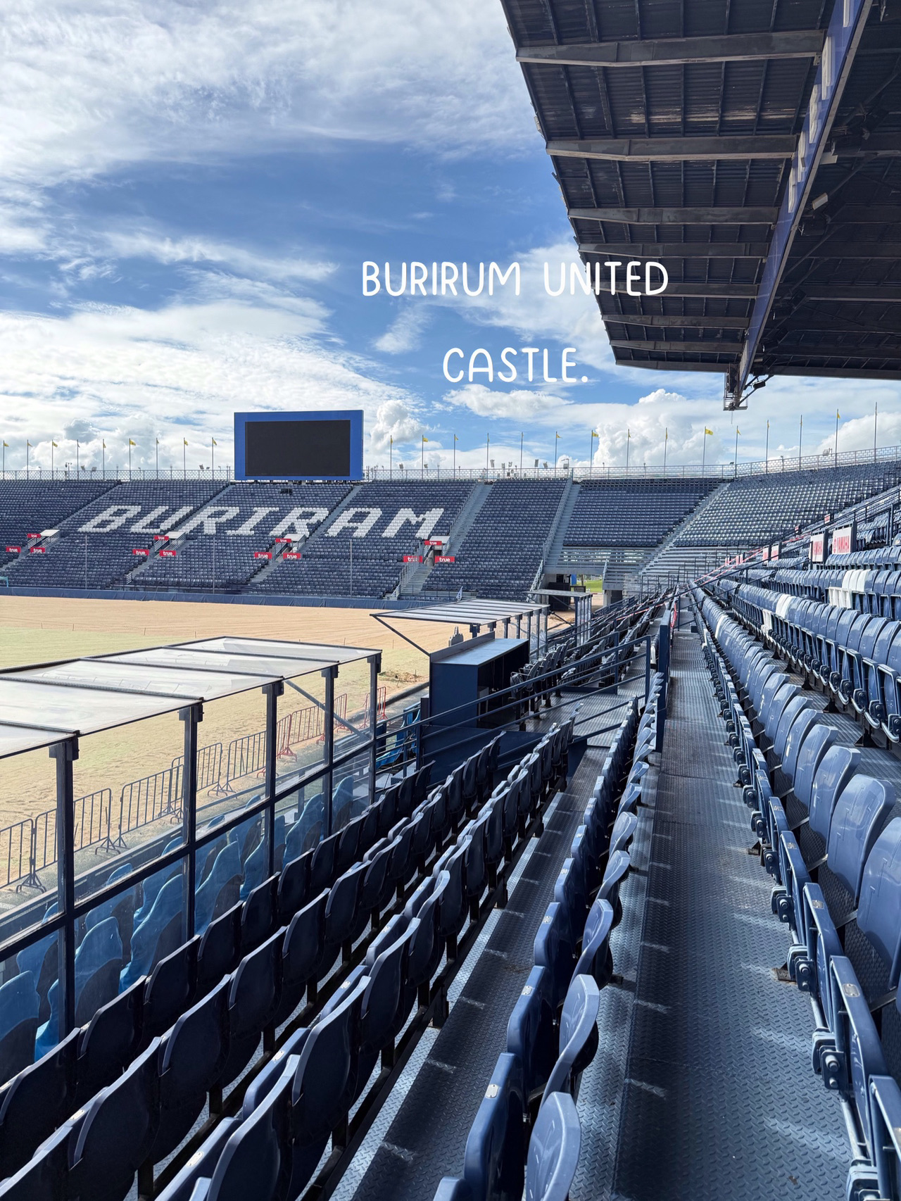 Sân vận động Chang Arena Buriram