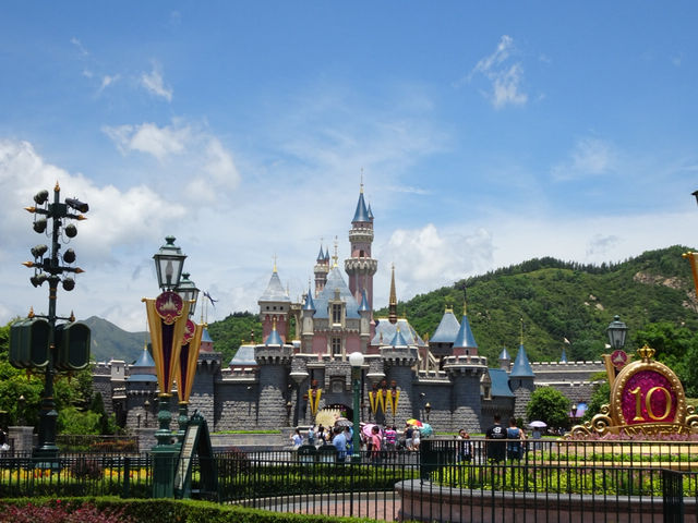 🪄 BIB BI DI BOB BI DI GO! Hong Kong Disneyland