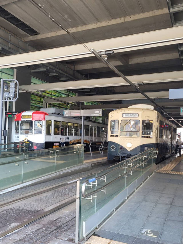 Toyama Station มีอะไรน่าแวะนะะะ ?