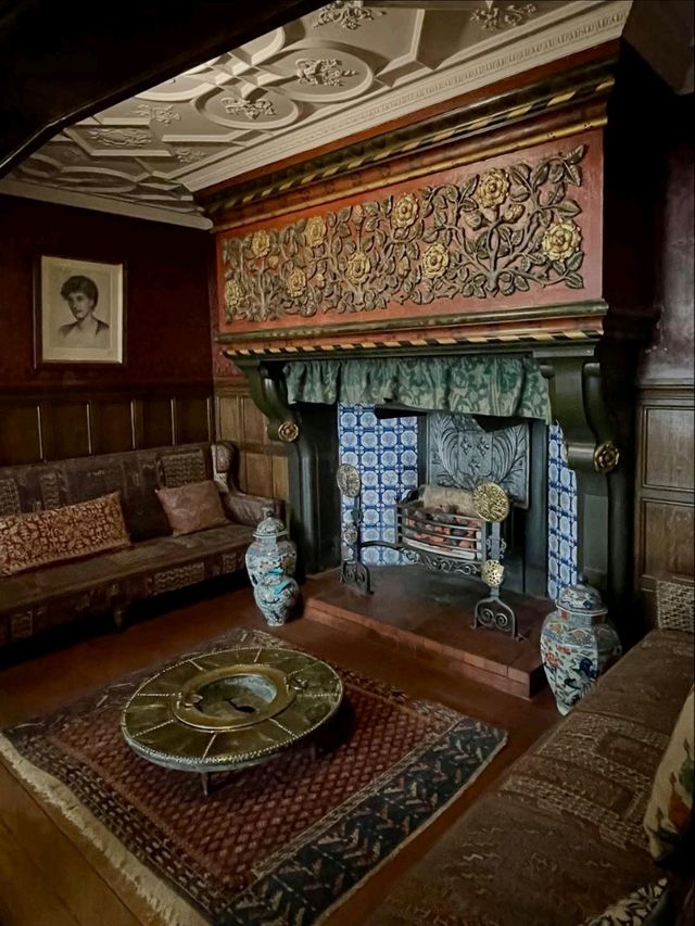 Wightwick Manor & Gardens A Pre Raphaelite Treasure in Wolverhampton