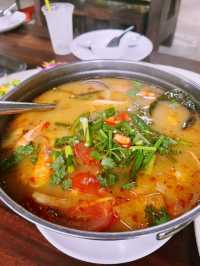 “ส้มตำไร่ใหญ่”