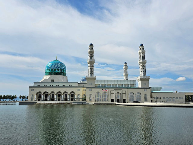 Kota Kinabalu City Mosque - Malaysia