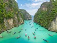 피피섬(Phi Phi Islands) – 에메랄드빛 천국