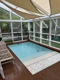 항상 똑같은 여행이 지겹다면? 책과 함께하는 북스테이 추천!