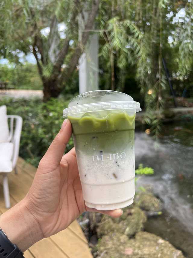 ณ-เชอ cafe’ & bistro 
