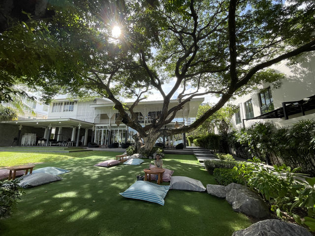 พักใจที่ Baba Beach club Hua Hin 