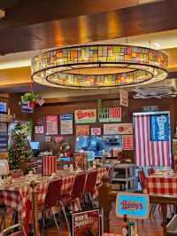 미국 감성 레스토랑에서 미리 크리스마스 🎄