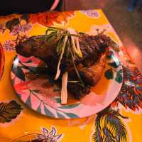 Kiss Kiss Restaurant: ฟิวชันเข้มข้น บรรยากาศสุดปัง