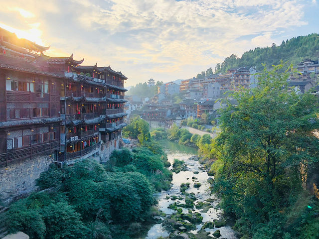 Walking Through Ancient Magic at Furong Town 🌃✨ Walking Through Ancient Magic at Furong Town 🌃✨