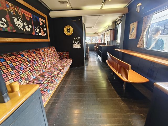 Aso Boy รถไฟท่องเที่ยวขวัญใจเด็ก ๆ 