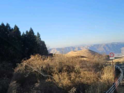 阿蘇火山群的小可愛｜米塚山腳散步記