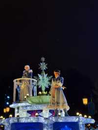 Christmas at Shanghai Disney Resort!