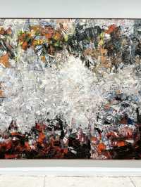 밴쿠버 다운타운에 있는Vancouver Art Gallery 