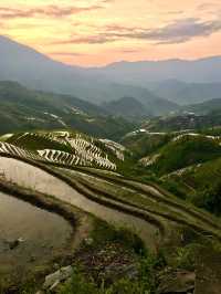 Guilin: Longsheng sunrise at rice terraces