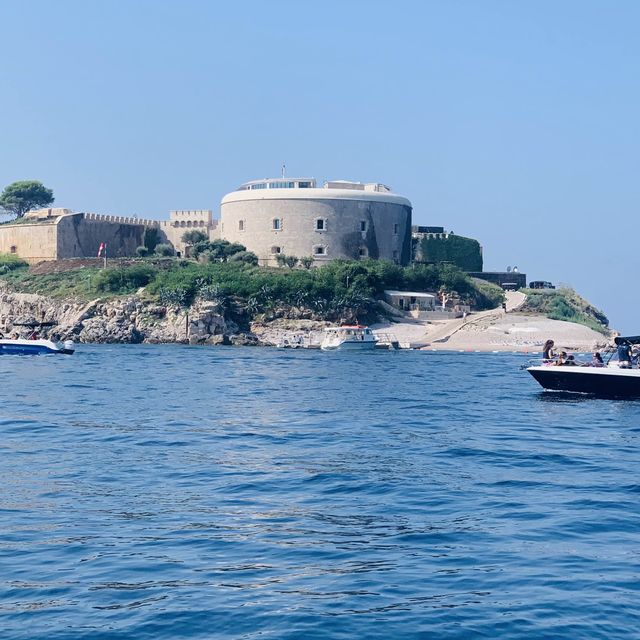 man made island, the our lady of the rocks😍