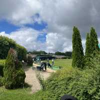 Escape to Golf de Paris: A Luxurious Golf Retreat Just Minutes from the City!