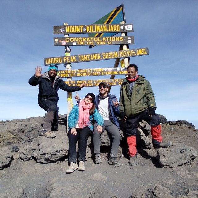 6 DAYS KILIMANJARO CLIMBING ON BUDGET - MACHAME ROUTE 