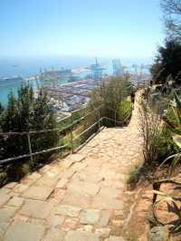 Barcelona Exploring the city in the sun