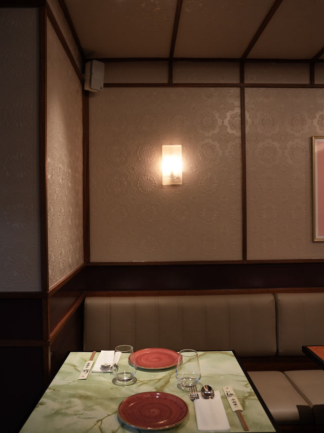 London | Newly-opened Chinese restaurant near Victoria Station