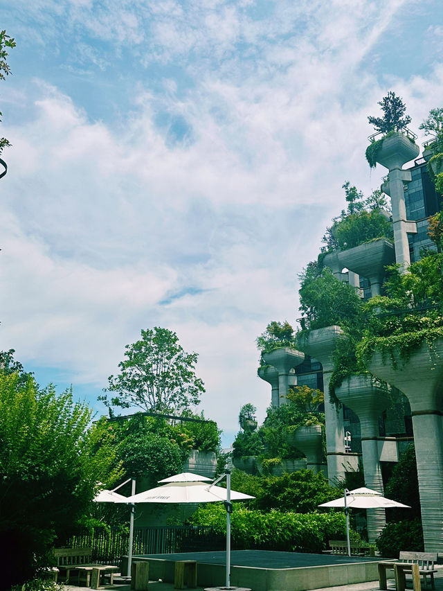 A vertical forest in the city: explore Shanghai’s 1000 trees shopping mall!
