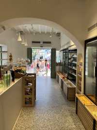 Mykonos | Enjoy the coffee from the cosy cafe 