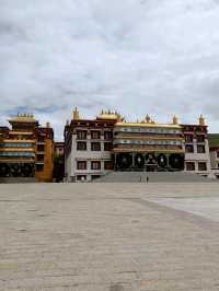 Litang - Tibet on 4000 meters elevation!