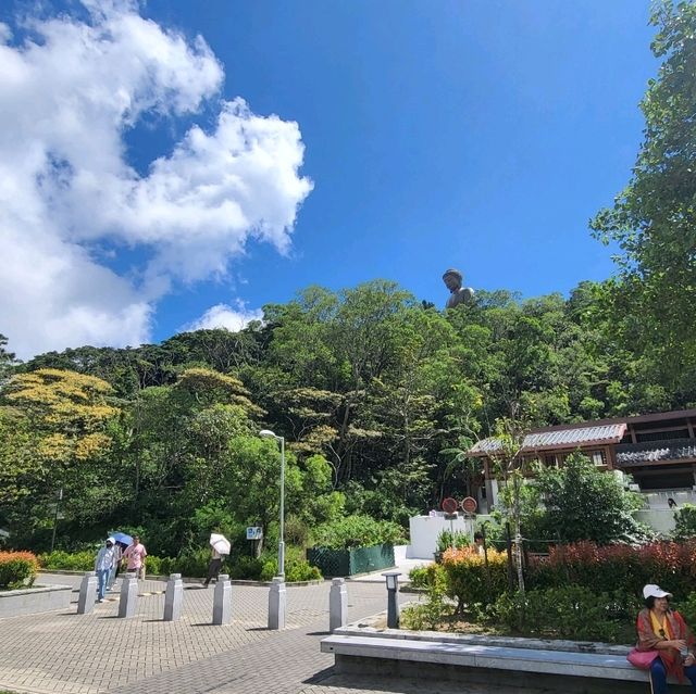 🌟 Discover the Majesty of the Big Buddha in Hong Kong! 🇭🇰🧘‍♂️