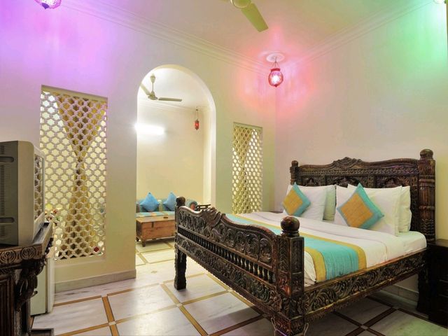 Value For Money Hotel in Delhi! 🇮🇳