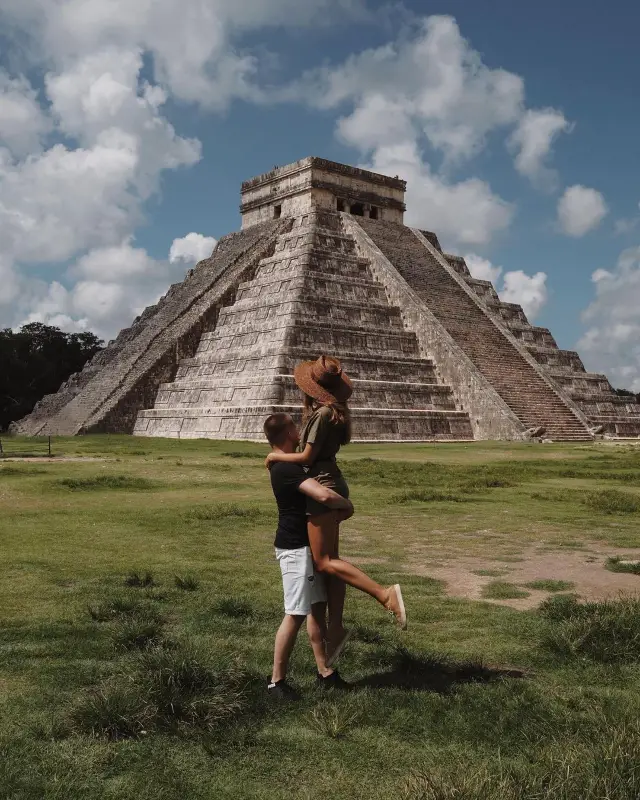 Chichen Itza: A Stairway to the Maya Calendar