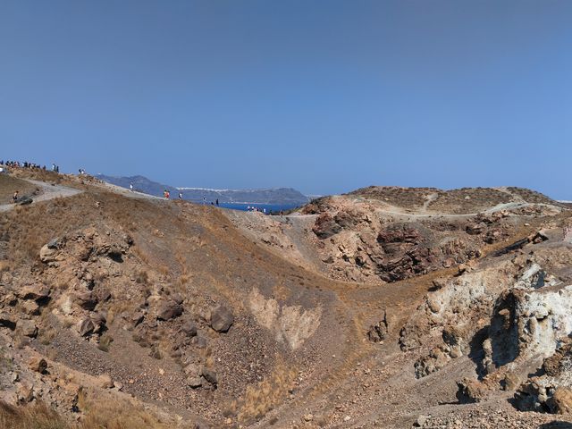 聖托里尼卡美尼火山島