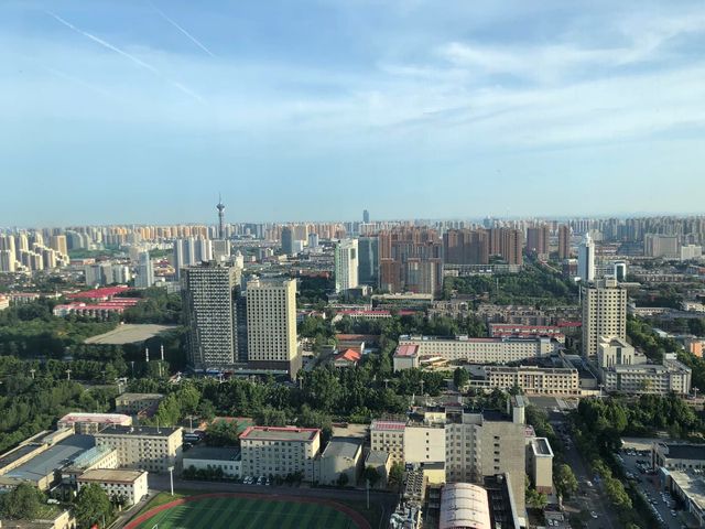 石家庄希爾頓酒店：雲端之上的豪華，俯瞰石家庄