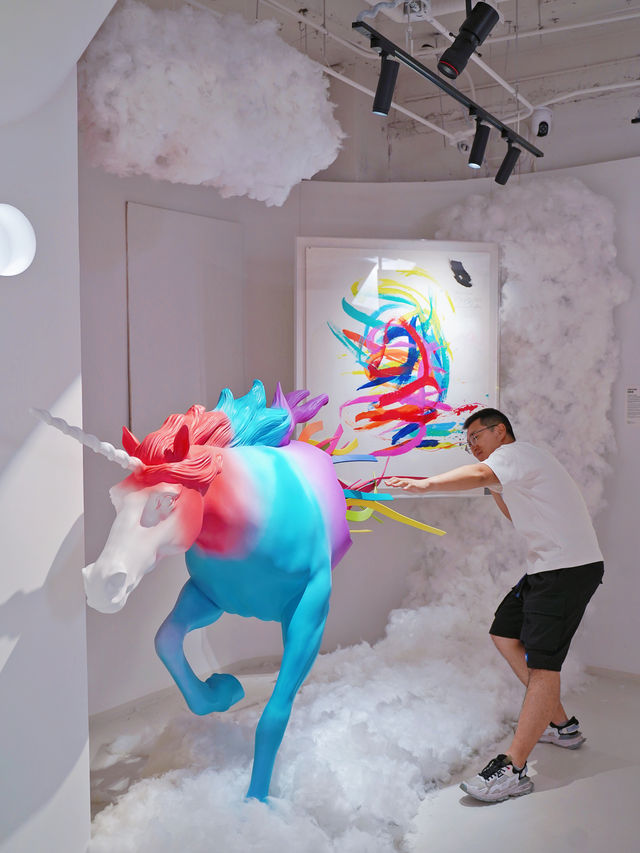 上海k11新展竟然是一隻的畫展 上海k11新展竟然是一隻的畫展