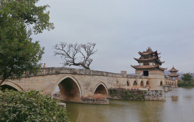 建水十七孔橋，鎮鎖雙龍收禍水