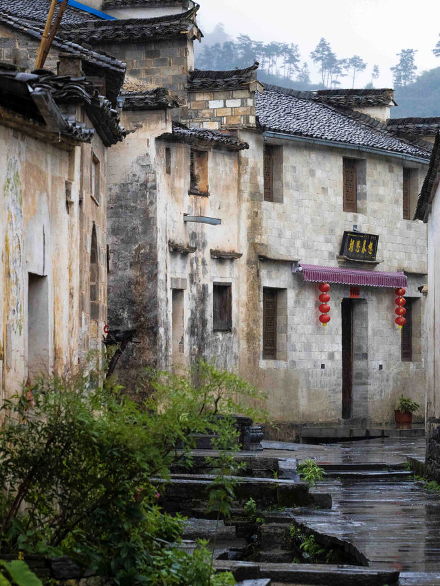 煙雨中的江南，雨天的古鎮格外浪漫