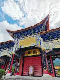 Three Pagodas of Chongsheng Temple Dali 🇨🇳🌸