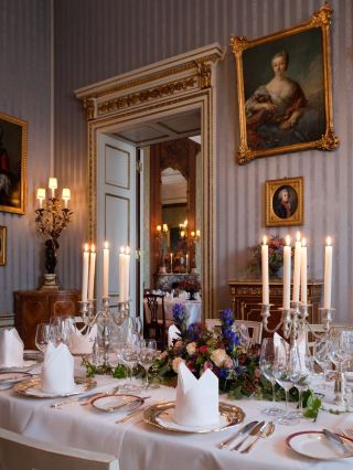 🏰✨ Enchanting Frankfurt Castle Stay: Schlosshotel Kronberg