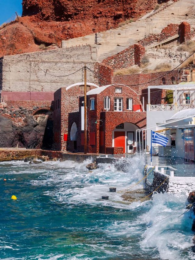 🌞 Enchanting Santorini: Top Must-Visit Spots Revealed 🌊