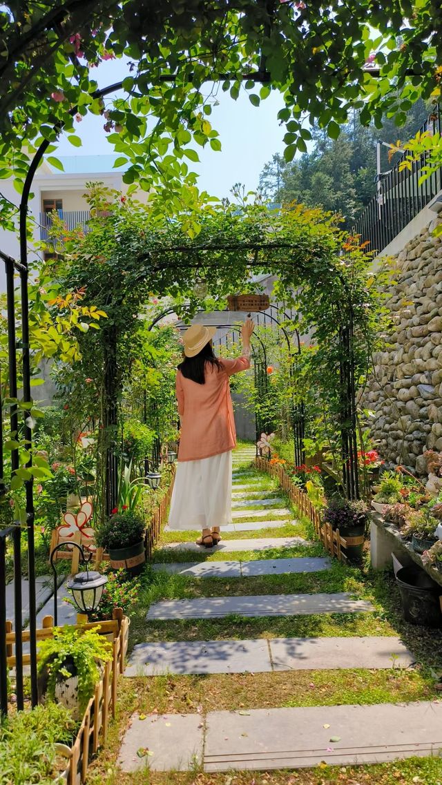 黃山民宿|花園院子 花園餐廳|戶外泳池